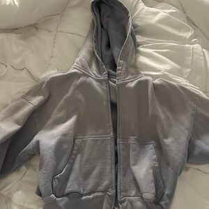 Aritzia zip up